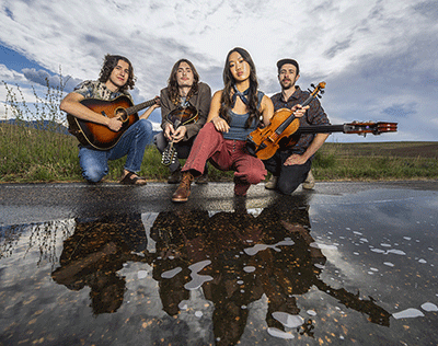 Press photo of Broken Compass Bluegrass